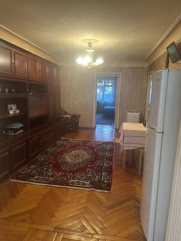 3 otaqlı mənzil – tam mebelli - Plan: geniş zal, ayrıca yataq otağı