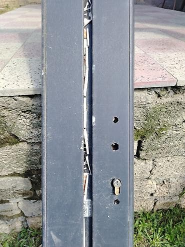sef qapi: Plastik qapı Təsvir: - Material: Alüminium profil, tünd boz rəng - — 4