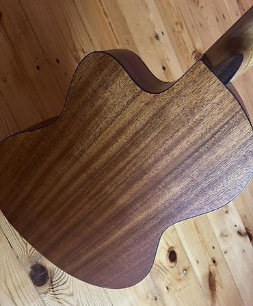 İdman və hobbi: Klassik gitara, İşlənmiş, Ünvandan götürmə — 3