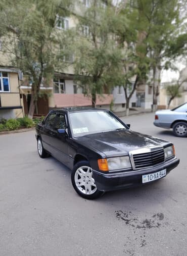 mersedes disklər: Mercedes-Benz 190 (W201) sedan - Kuzov: qara rəng, 4 qapı, sunroof — 1