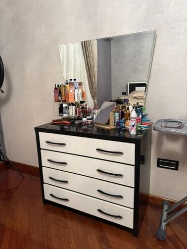 makyaj: İşlənmiş, Güzgülü — 3