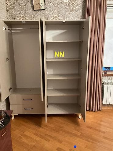 Ev üçün mebel: Yeni, 4 qapılı, Güzgülü, Qəhvəyi, Taxta, Açılan, Düz dolab — 4