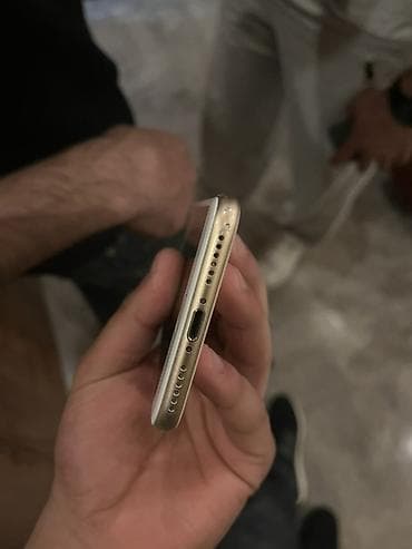 ikinci el ayfon 8: IPhone 8, 128 GB, Qızılı, Simsiz şarj — 6
