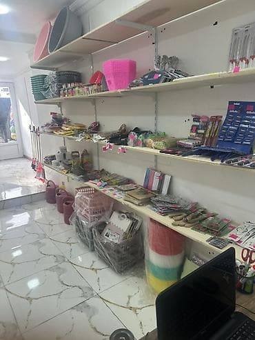 paltar rəfi: Hazır biznes arenda aylıq 400 ödəyəcəksiz ev yəsiynən danışıb aşaqı — 2