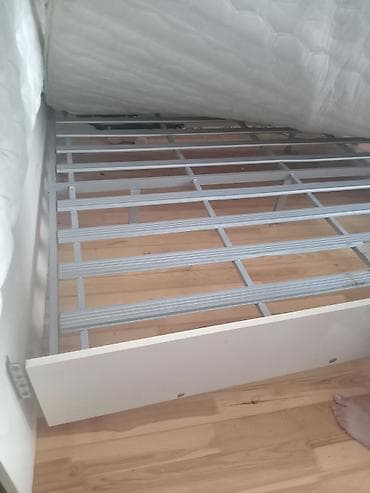 bar oturacaqi: İşlənmiş, İkinəfərlik çarpayı, Bazasız, Matras ilə, Siyirməsiz, Türkiyə — 2