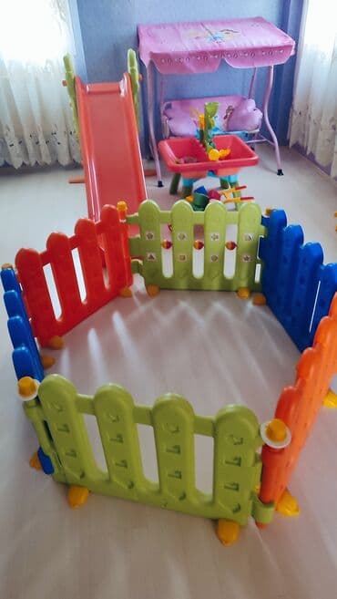 детские комплекты с бриджами: Детский уголок.Состоит из горки,песочницы,качелей и загона. Аксессуары — 7