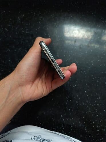 mikrofon qiymət: IPhone X, Серебристый, Face ID — 7