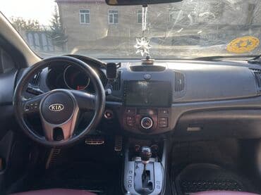 kiraye heyet evleri qaracuxur: Kia Cerato: 1.6 l | 2009 il Kupe — 13