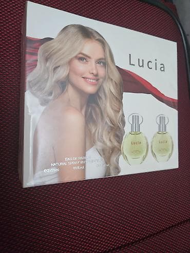 Lucia Eau de Parfum – Natural Spray - Qablaşdırma: Hədiyyə dəsti -