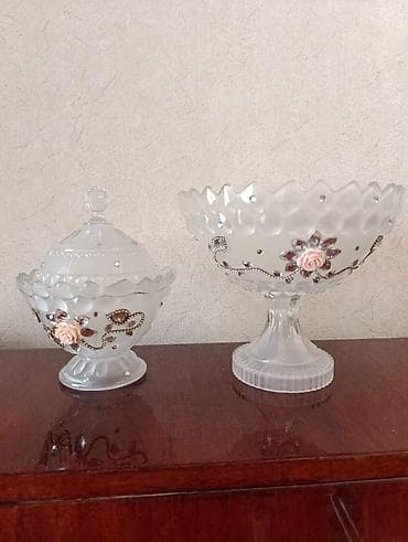 Süfrə qab-qacaqı: Meyve konfet qabi ikisi bir yerde 20azn — 3