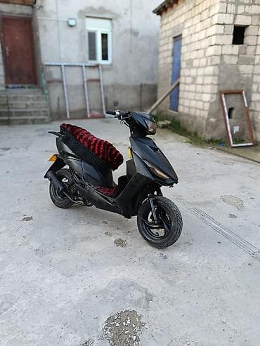 w202 sukan: Moon brand 80 sm3, 2024 il, 1000 km — 1