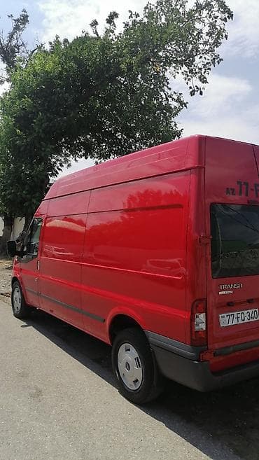 Ford Transit: 2.4 l | 2008 il 225000 km Universal