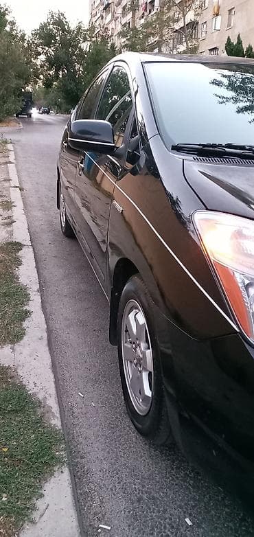avto 444: Toyota Prius: 1.5 l | 2008 il Hetçbek — 6