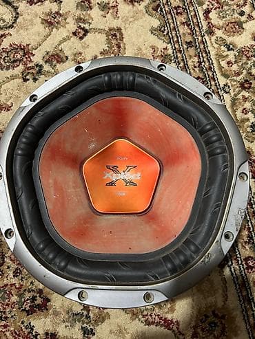 sol qulaqda ses: Salam ela veziyetdedi kohne modeldi super effekti var bilen bilir nece — 2