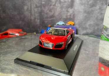 metbex tavan modelleri: Коллекционная модель AUDI R8 V10 Spyder Red 2012 Limited Edition — 14