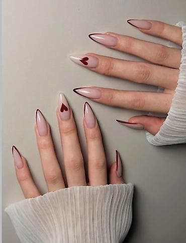 plastik qapi gence: Xidmət: Professional dırnaq dizaynı və gel manikür Təsvir: - — 7