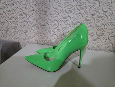 Çəkmələr: Tuflilər, Ölçü: 38, rəng - Yaşıl, Yeni — 1