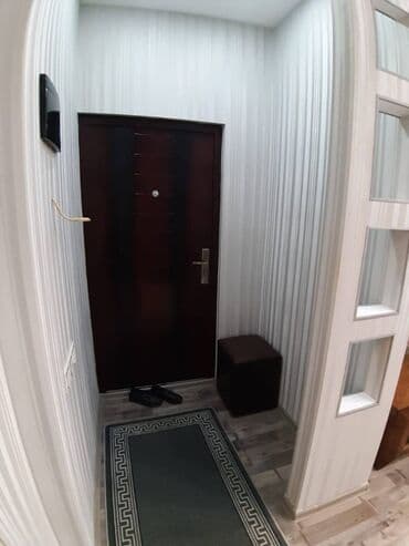 аренда квартир в баку без посредников: Nizami metrosunun yaxınlığında Ag çiçəyimə yaxın 3 mertebeli binanın — 14