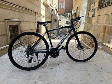 Velosipet 28 lik.2.3 defe sürulub qadin istifade edib. Qiymet 300 azn — 2