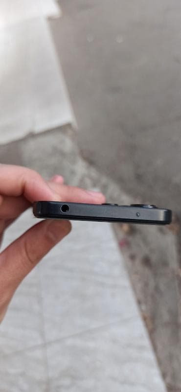 en ucuz macbook air: Redmi 12, 256 GB, rəng - Qara, Sensor — 5