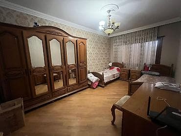 baki ucuz evler: Azadliq metrosu,8 mkr 4 otaqli menzile 1 xanim axtarilir 3 nefer evde — 3