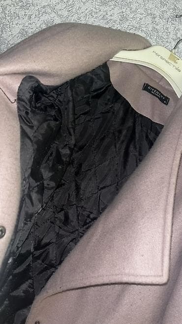 Baş geyimləri: Qadın paltosu az işlənib ENDİRİMLƏ 15 manat 65 manata alınıb - Rəng — 3