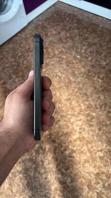 iphon 15: IPhone 15 Pro, 256 GB, Black Titanium, Zəmanət, Face ID, Sənədlərlə — 2