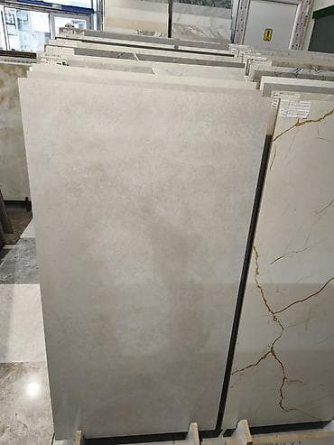 plitələr: Böyük ölçülü keramika plitə – açıq boz, beton effektli dizayn. - — 1