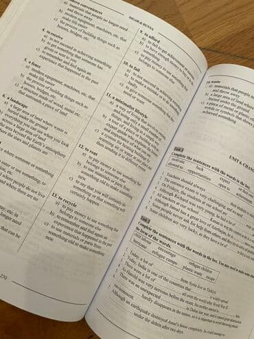 ədəbiyyat 9cu sinif dərslik pdf: Məhsul: “ENGLISH 7-8” dərs vəsaiti (ND I Edition) Müəlliflər — 3