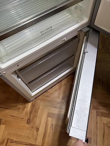 islenmis xaladennik: İşlənmiş 2 qapılı Siemens Soyuducu Satılır, rəng - Qara — 5