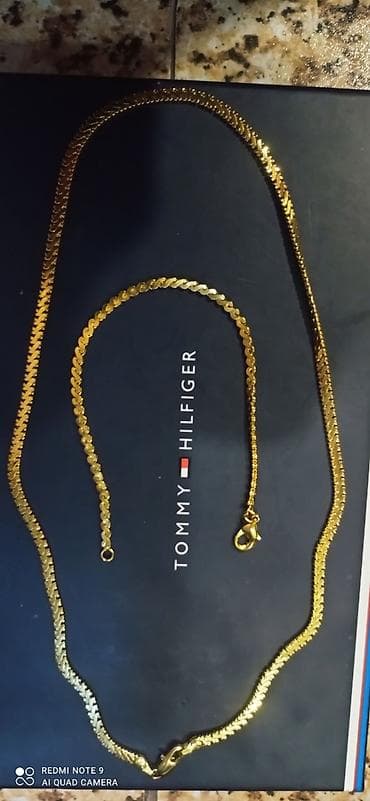 Qızılı rəngli zəncir dəsti - Material: metal ərintisi, parlaq qızılı — 1