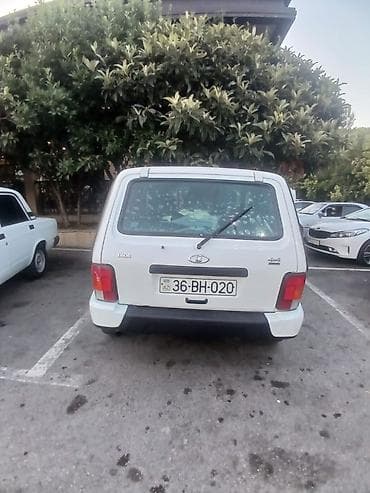 VAZ (LADA): VAZ (LADA) 4x4 Niva: 1.7 l | 1999 il 231651 km Sedan — 4