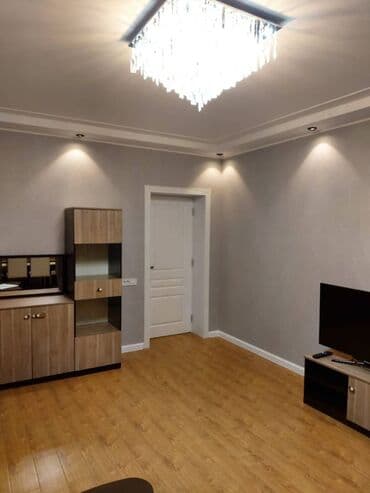 2 otaqlı mənzil vasitəçisiz: Neftcilər metrosuna yaxin 9 mertebeli binanın 1-ci mərtəbəsində — 5