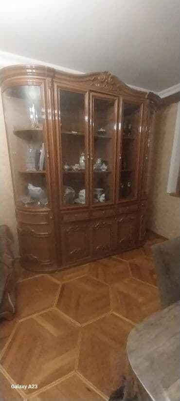 стол деревянный кухонный: Б/у, Сервант — 2