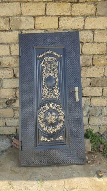 demirin qiymeti: Yeni Giriş qapısı 90x205 sm Zamok və çərçivə ilə, Zəmanətli, Ödənişli quraşdırma, Rayonlara çatdırılma, Ödənişli çatdırılma — 17