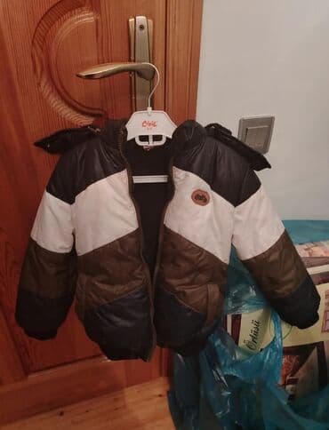 zəy: Uşaq qışı üçün paltar – kapüşonlu şişmə gödəkçə - Brend: Civil — 1