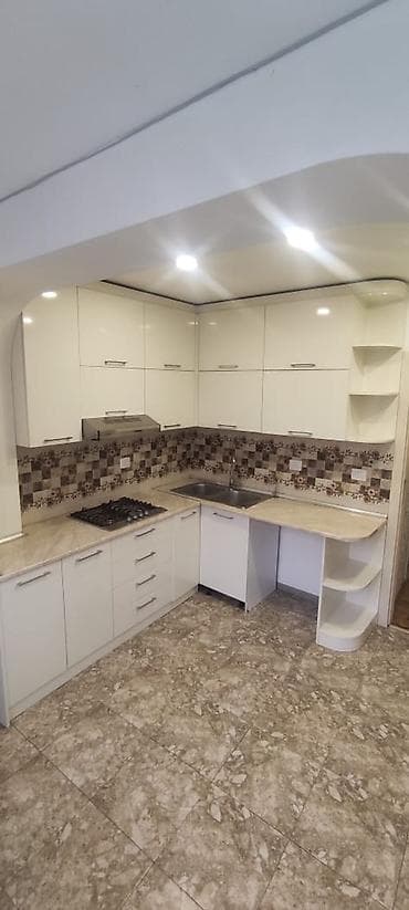 lalafo ev elanlari baki: Bakı, 3 otaqlı, Köhnə tikili, m. Memar Əcəmi, 95 kv. m — 5