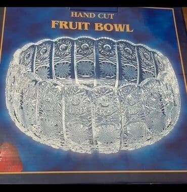 meyvə qablari: Xrustal yeni meyva qabi.catdirilma yoxdur Unvan Yeni Yasamal — 2