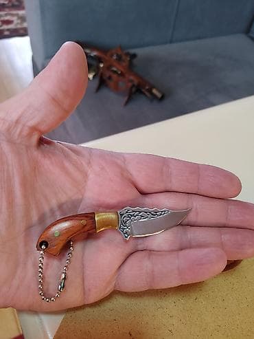 bıcaq satışı: Mini bıçaq – açarlıq üçün - Kompakt ölçü: ovuc içinə sığan mini — 1