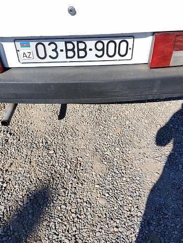 senetsiz masin: Avtomobil dövlət nömrə nişanı: 03-BB-900 - Format: AZ standart nömrə — 1