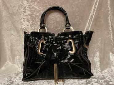 qaşlı çanta: 35azn. Temiz deri çanta. Bir iki defe işlenib — 1