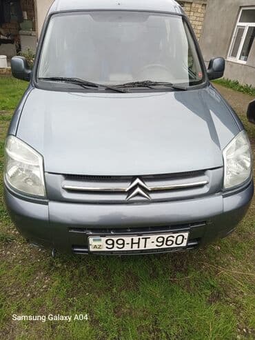 Citroen : 1.6 l | 2006 il 270300 km Van/Minivan