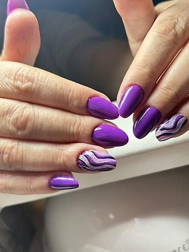 cirt cirt sac: Xidmət: Professional manikür və dırnaq dizaynı - Gel lak və uzadılma — 2