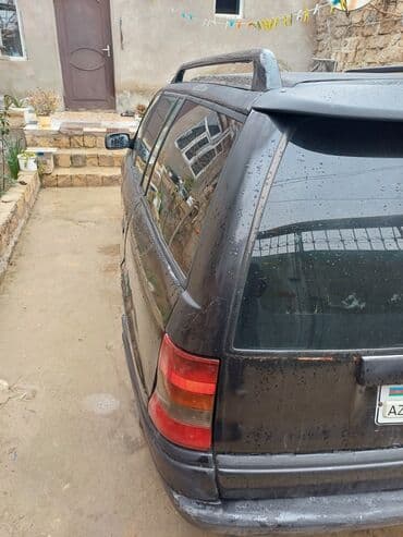 dizel opel astra: Opel Astra: 1.6 l | 1995 il 6500000 km Sedan — 4