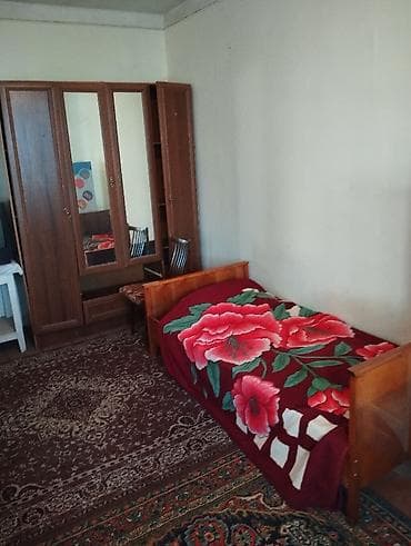 memar ecemi kiraye ev: Ayna Sultanova heykəlinin arxasında 1 otaqlı mənzil kirayə verilir. - — 4
