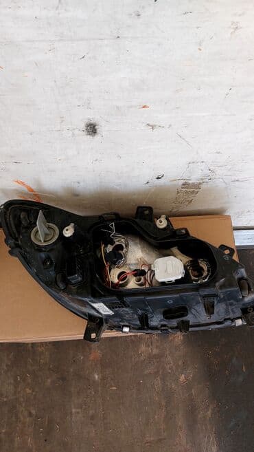 vito oturacaqlar: Komplekt, Yaxın və uzaq vuran işıqlar Mercedes-Benz, 2010 il, İşlənmiş — 4