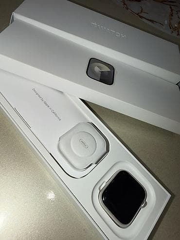 sert disk: Apple Watch (Alüminium gövdə, Light/Bej rəngli silikon kəmər) Xanıma — 4