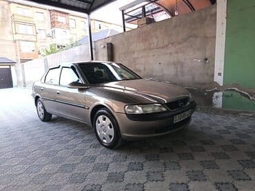 Çəngəllər: Opel Vectra: 1.8 l | 1996 il 193000 km Sedan — 5