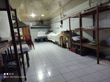 xacmaz obyekt: Qaraev metrosuna yaxın yerləşən ümumi sahəsim olan,10 otağlı — 7