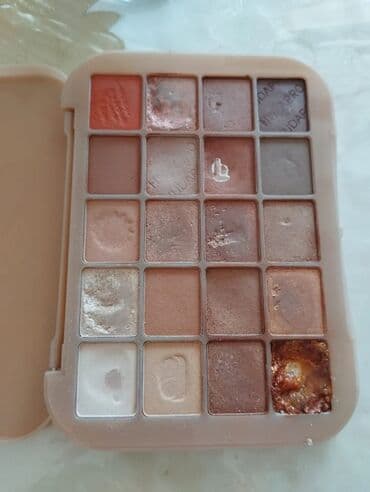 pul kisəsi: Ten göz kölgəsi — 1